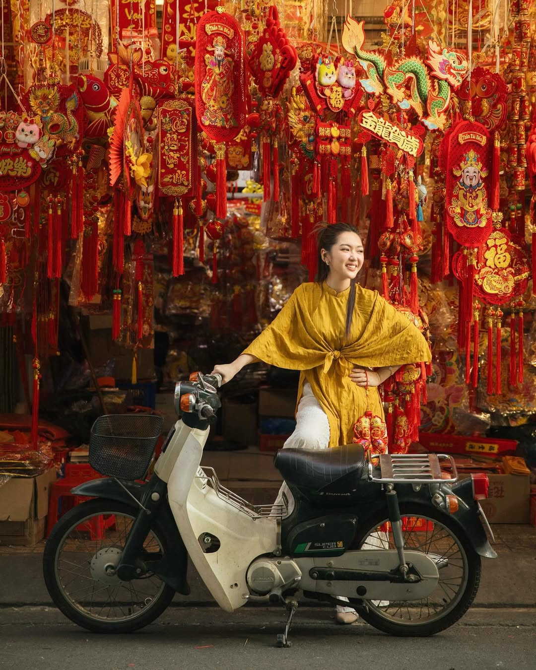 sơ đồ màu vàng Chloe Nguyễn