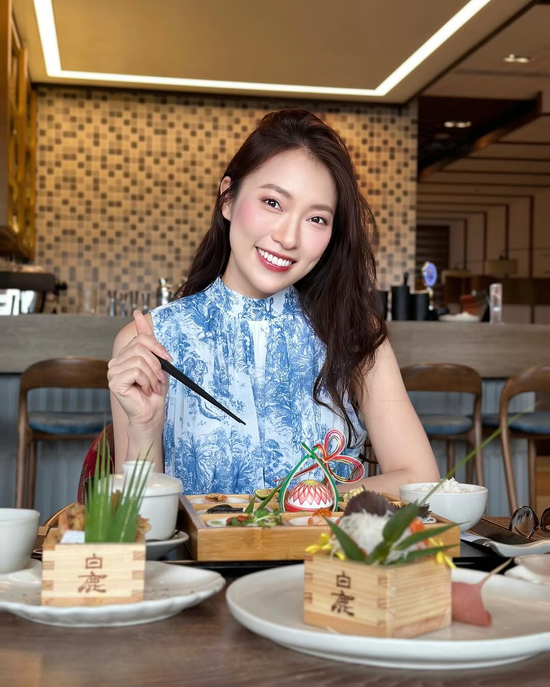 sơ đồ tết màu xanh lam Khánh Vy