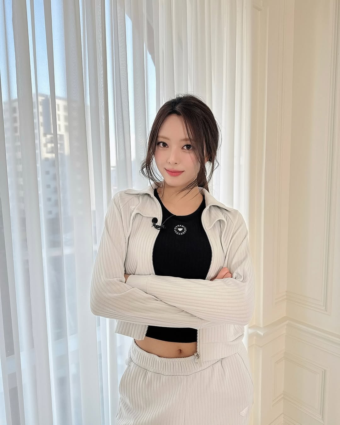 itzy.all.in.us diện croptop bó sát