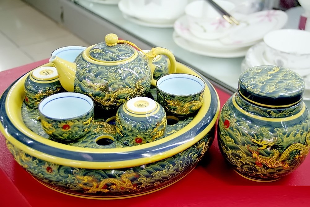 Lấy giá 'đè' chất lượng, gốm sứ Trung Quốc vẫn chào thua Bát Tràng