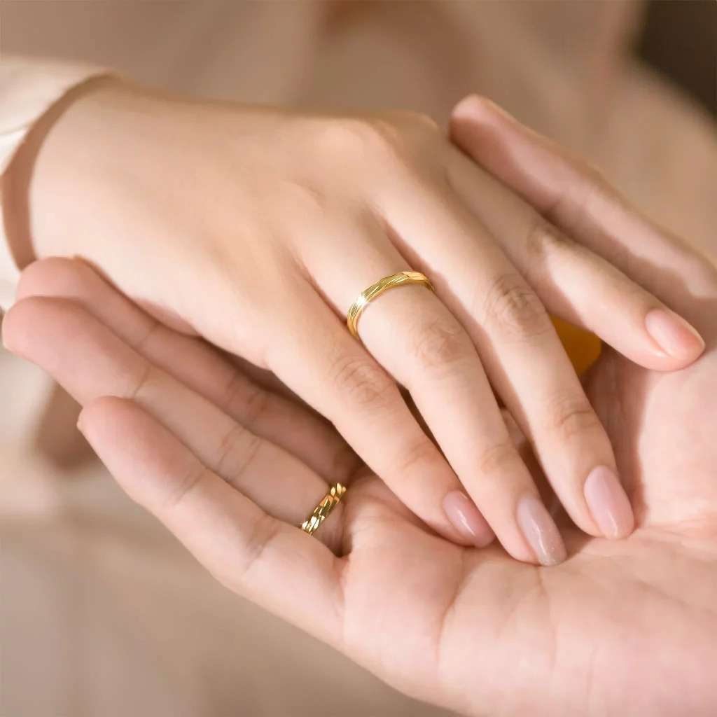 cach-chon-nhan-cuoi-theo-dang-tay