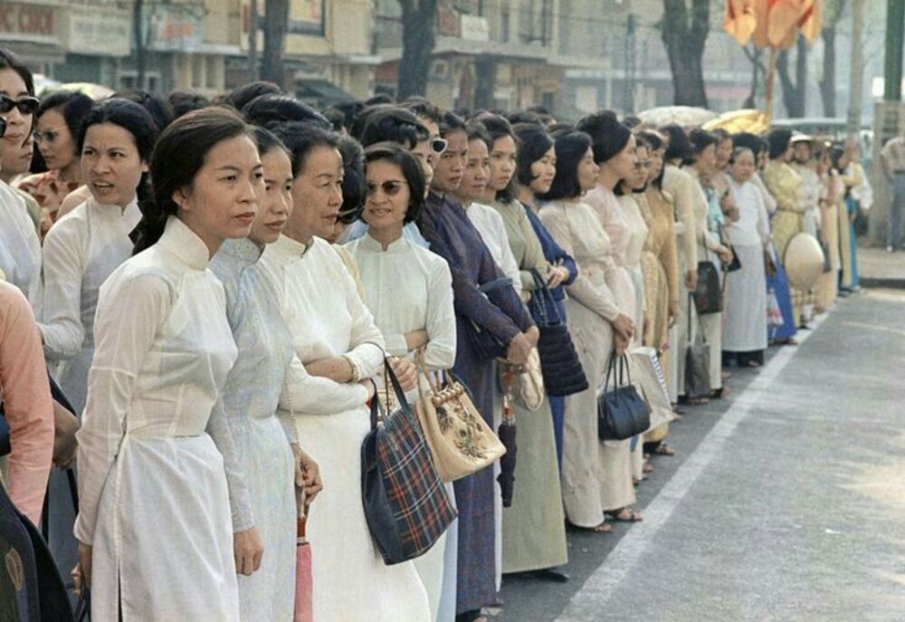 áo dài thập niên 50 cô ba sài gòn